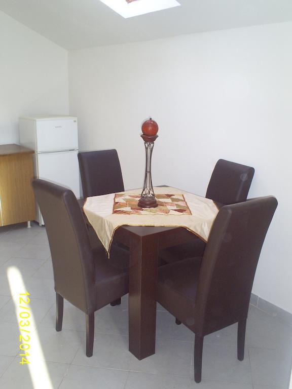Apartmani Dado อุลซิน ห้อง รูปภาพ