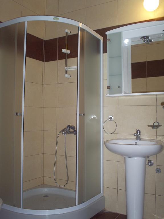 Apartmani Dado อุลซิน ภายนอก รูปภาพ